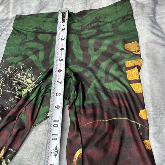 NEW La Bella Mafia Leggings Women S Skulls Chains Athleisure Green Gold Gym - Picture 8 of 9